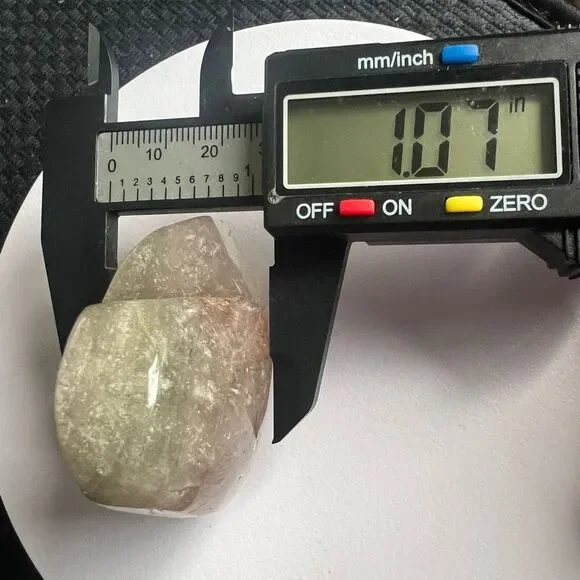 Golden Rutilated Threads and Garden Quartz Heart Carving (1)‎ - Picture 13 of 16